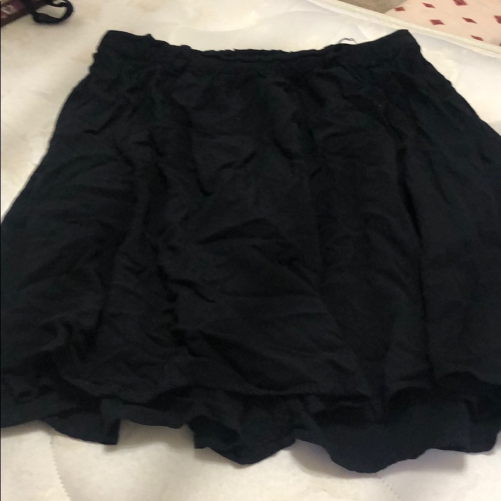black skirt